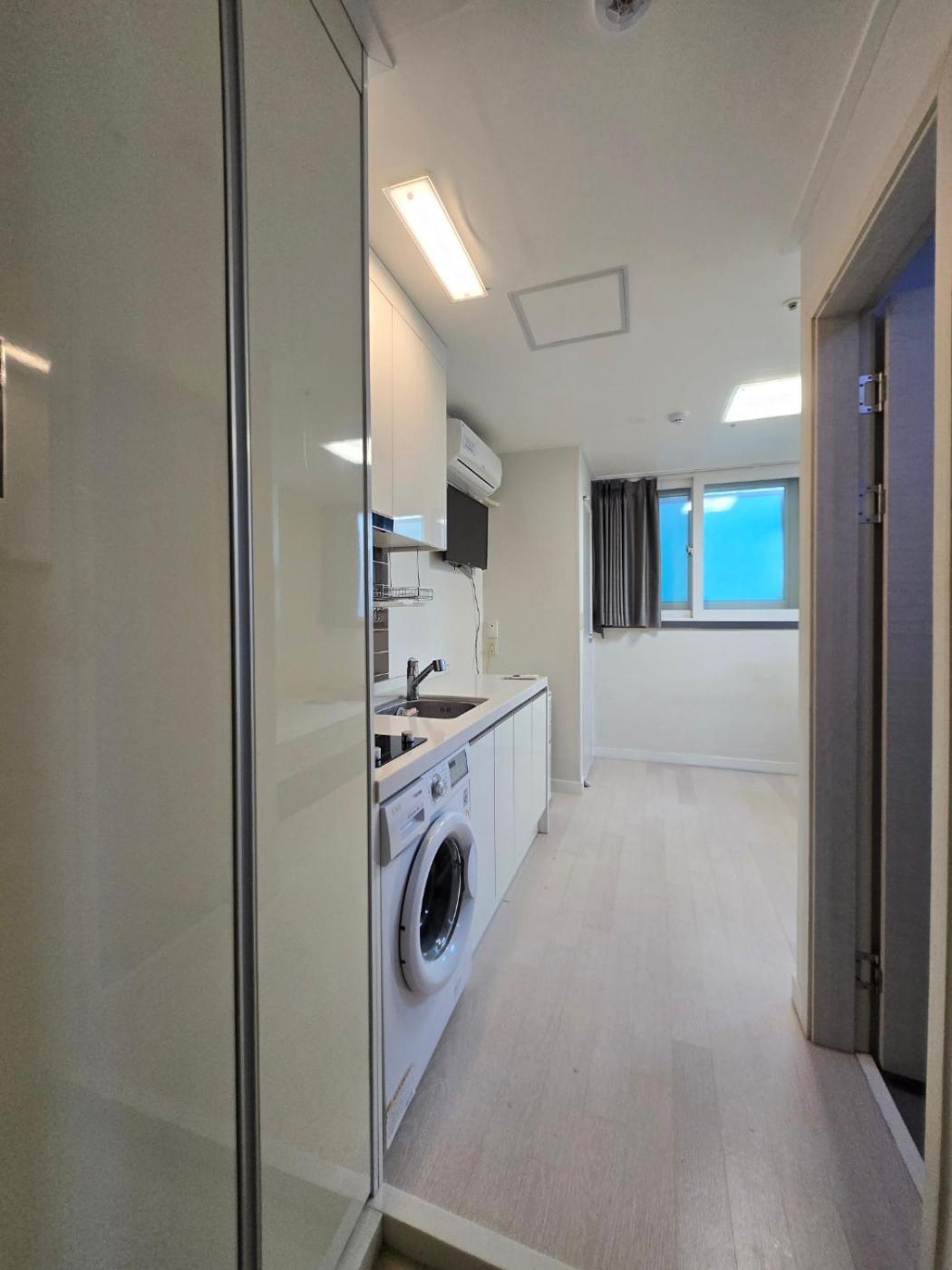 W House 506 Queen 1bedroom Seoul